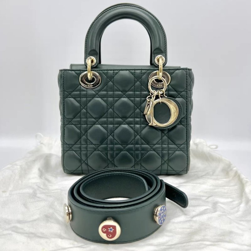DIOR 深綠色金戴妃四格徽章肩帶手提包20*17*8 98新配件塵袋-0