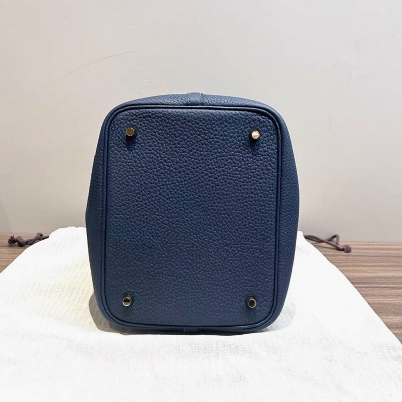 HERMES 午夜藍菜籃子22手提袋 22*22*18 99新 配件盒子塵袋購證吊牌 鎖鑰匙-3