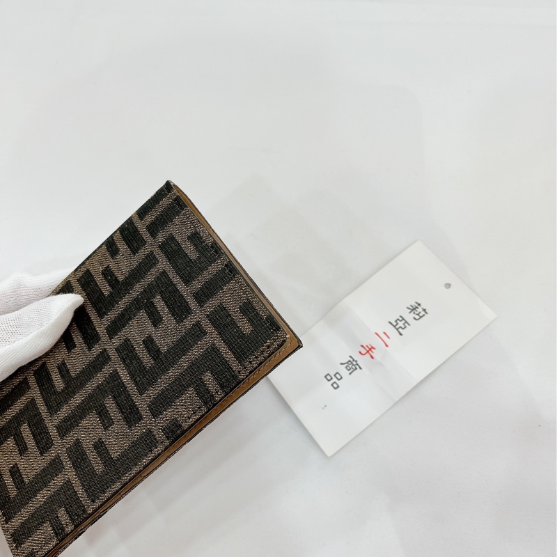 莉亞精品♡Fendi 老花護照夾 二手-10