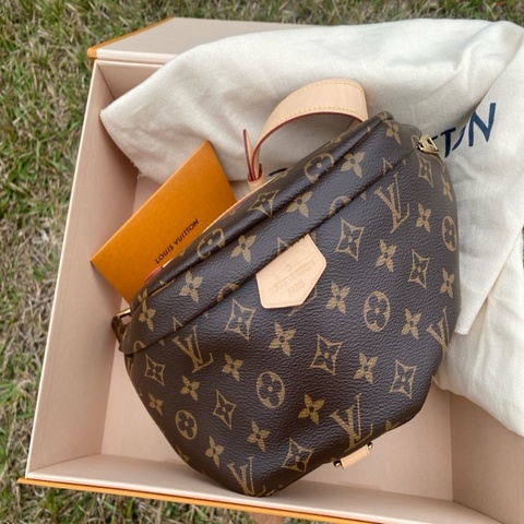 全新絕版LV老花BUMBAG MM MNG WN金釦第一代腰包胸口包M43644