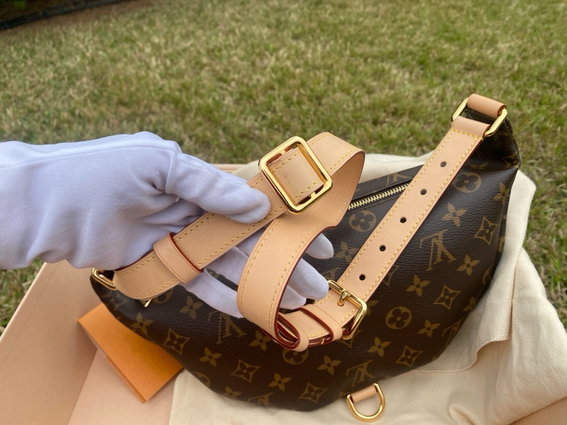 全新絕版LV老花BUMBAG MM MNG WN金釦第一代腰包胸口包M43644-4