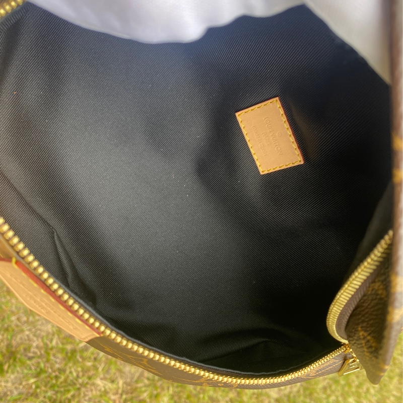 全新絕版LV老花BUMBAG MM MNG WN金釦第一代腰包胸口包M43644-10