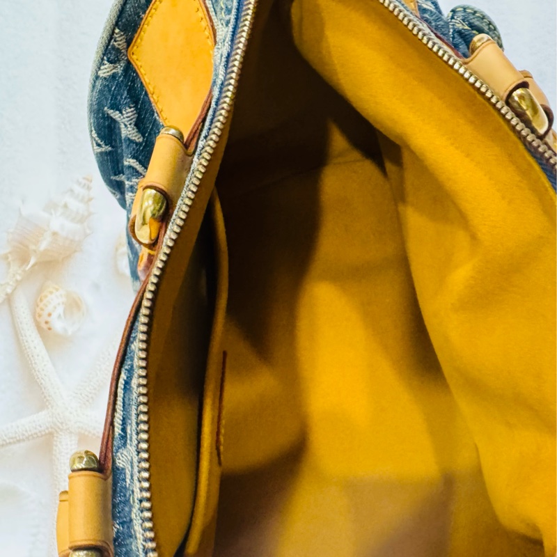 二手LV Louis Vuitton 經典牛仔包-23