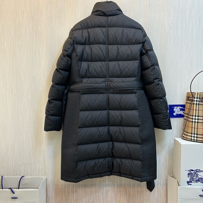 BURBERRY英國BRIT黑色羽絨連帽大衣L-2