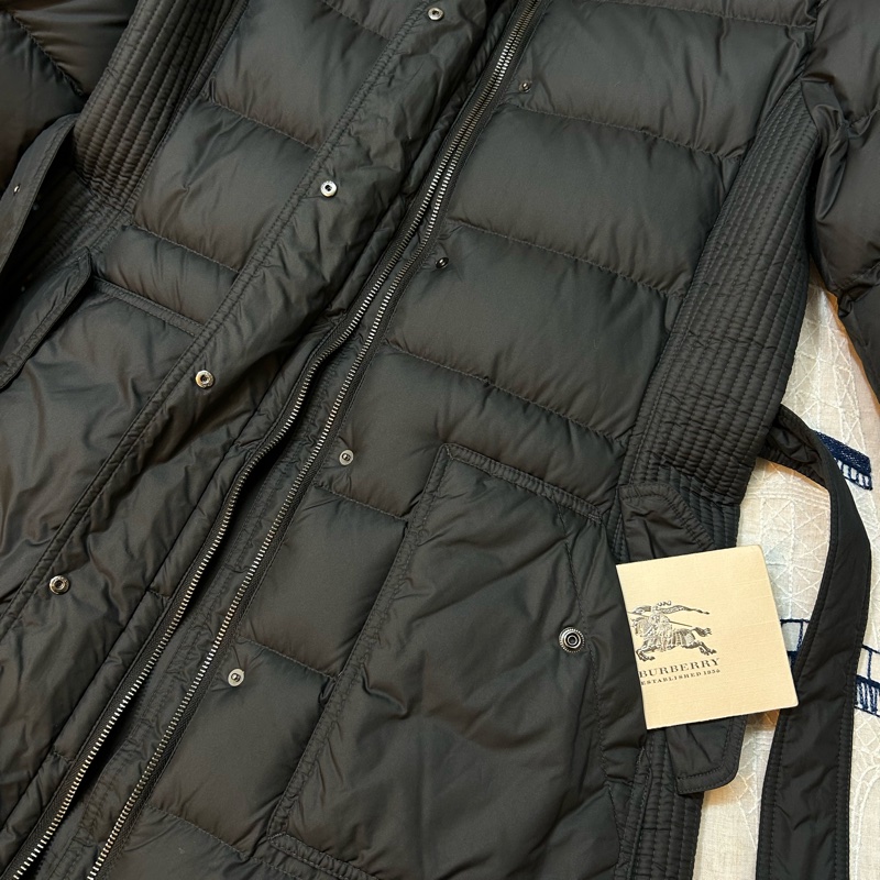 BURBERRY英國BRIT黑色羽絨連帽大衣L-5
