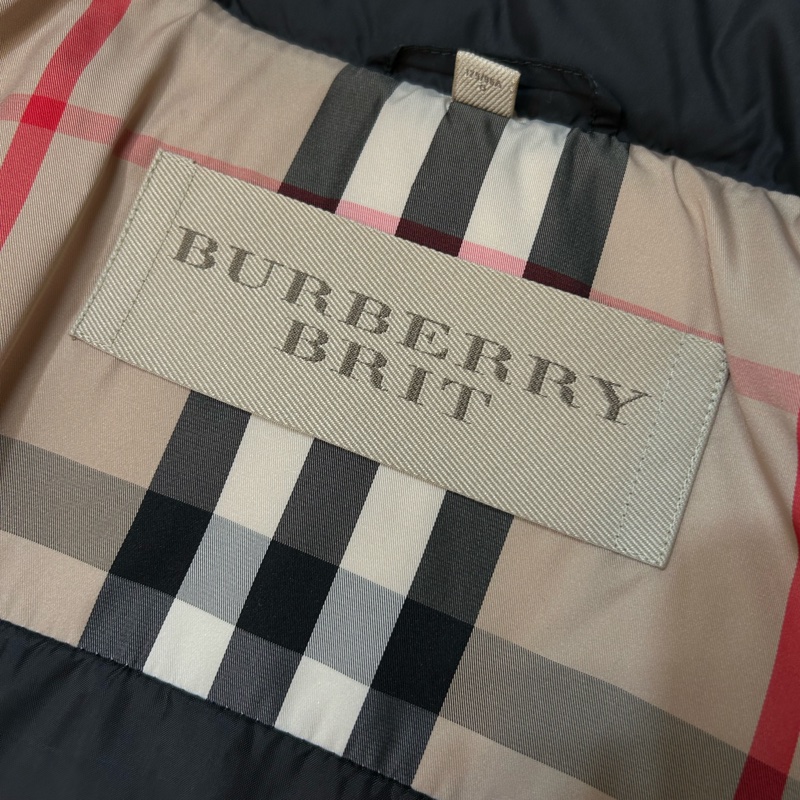 BURBERRY英國BRIT黑色羽絨連帽大衣L-10
