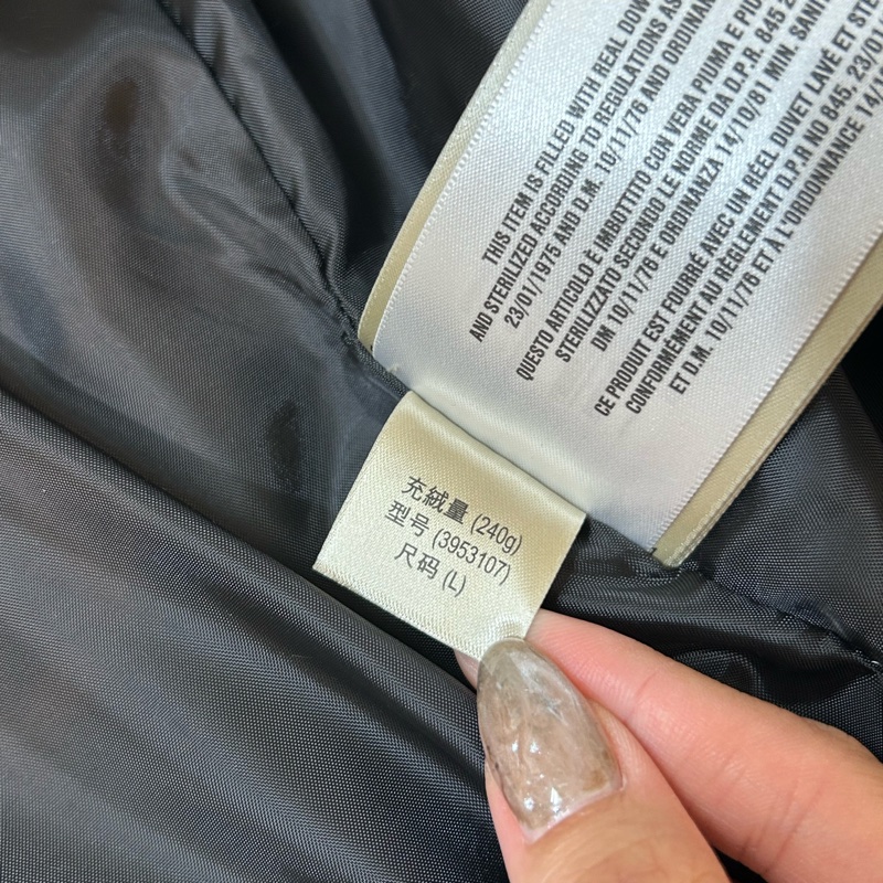 BURBERRY英國BRIT黑色羽絨連帽大衣L-13