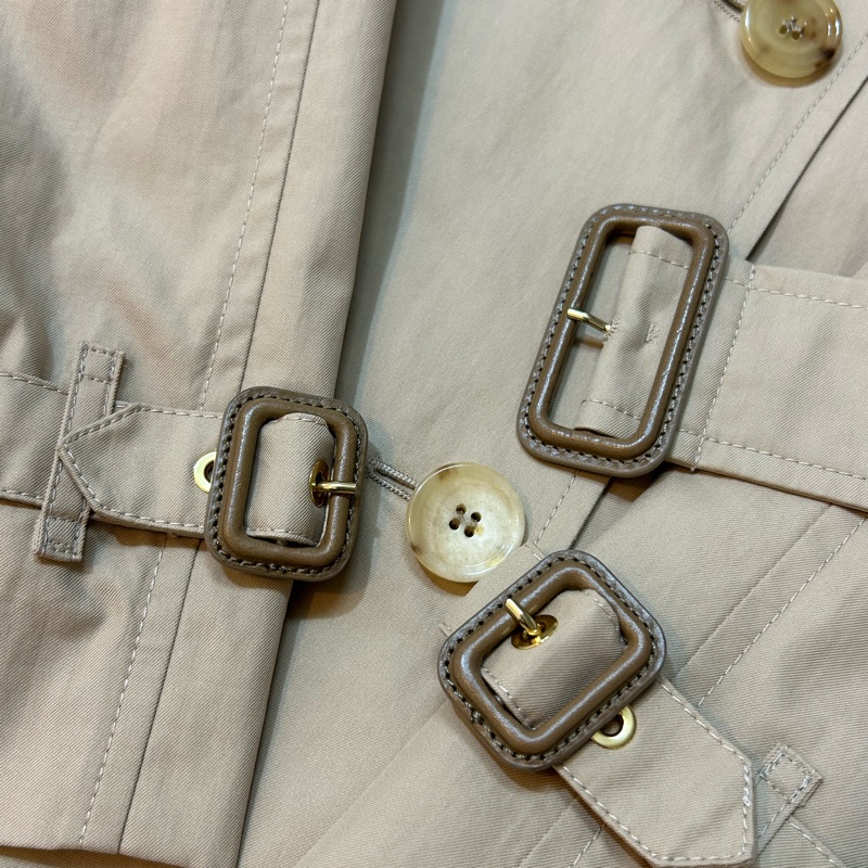 BURBERRY英國鵝絨領長風衣UK6-10