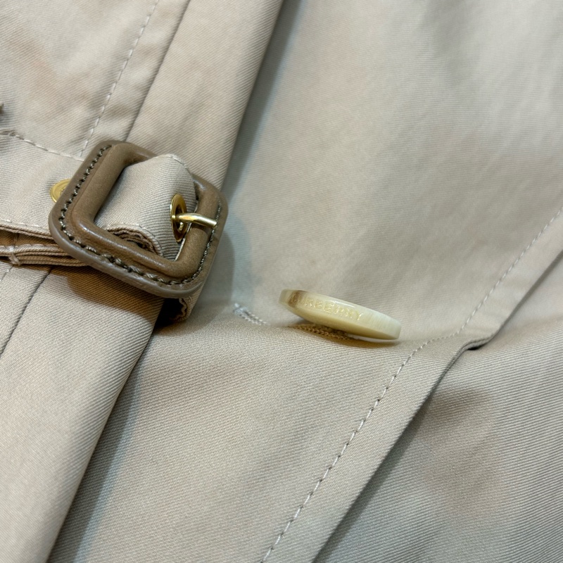 BURBERRY英國鵝絨領長風衣UK6-11