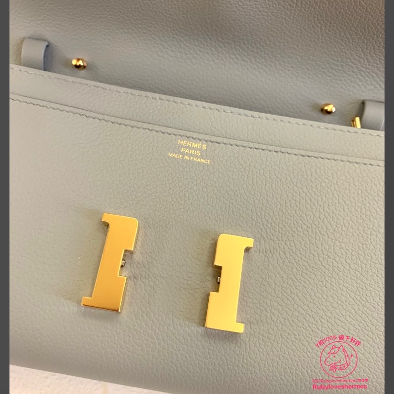 Rubyloveshermes1愛馬仕 Constance to go冰川藍金釦hermes woc-2