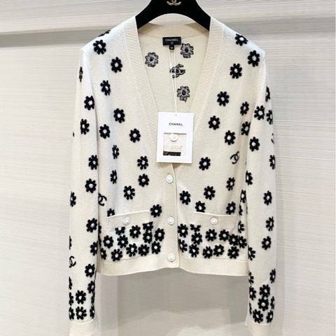 ⭐️ Chanel Jacket 外套