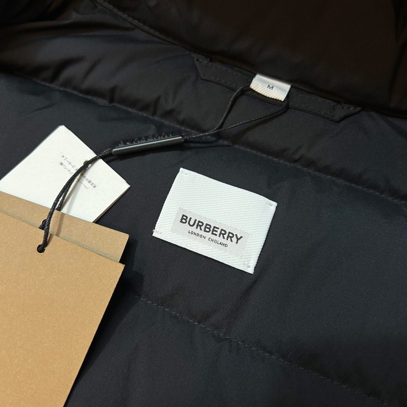 BURBERRY英國黑色連帽鵝絨大衣M-9