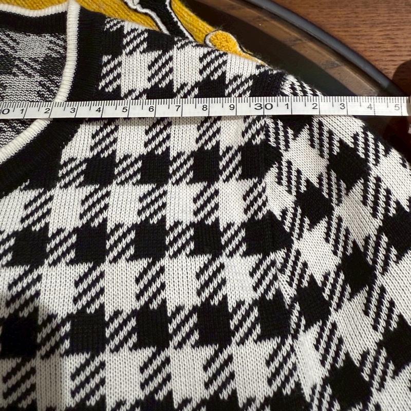 Miu Miu 黑白格小香風短袖針織開衫 36碼-3
