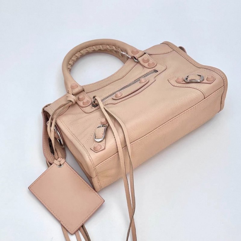 BALENCIAGA 粉銀小號機車手提斜背包24*14.5*8.5 97新配件鏡子塵袋-2