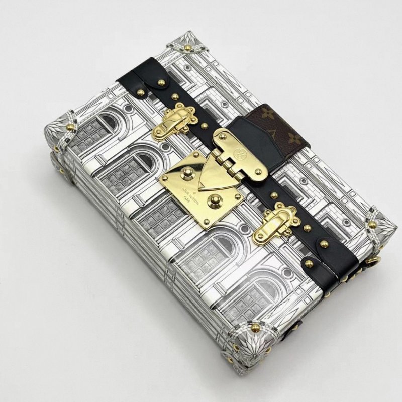 LV 盧浮宮聯名 Trunk Clutch硬盒子肩背斜背包芯片款20*12*5 98新配件盒子塵袋購證-2