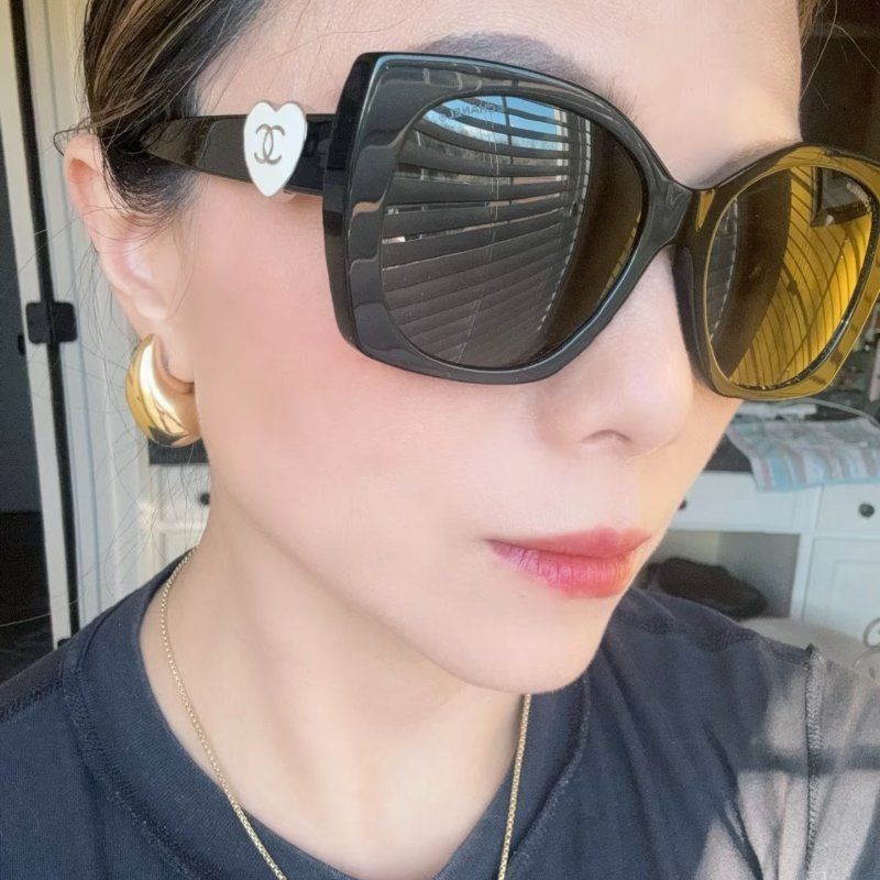 Chanel 黑銀愛心 CH5519 太陽眼鏡 全新全配-1
