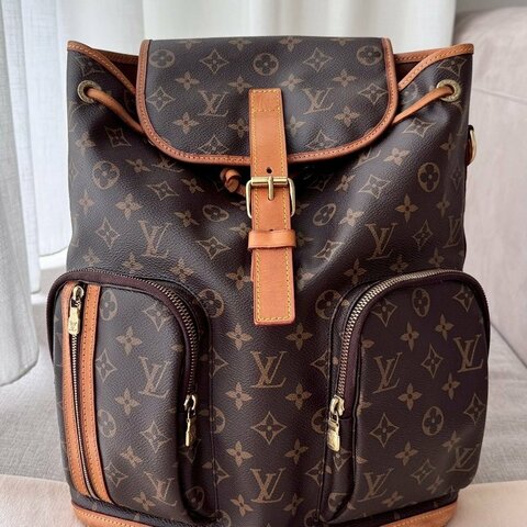 LV Bosphore 後背包 98新 配件塵袋