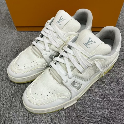【louis vuitton】最新款白色牛皮白水泥Size:9.5