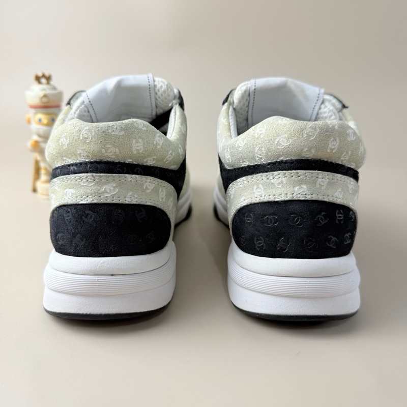 CHANEL/香奈兒 黑白雙C滿印熊貓休閒鞋 36碼-2