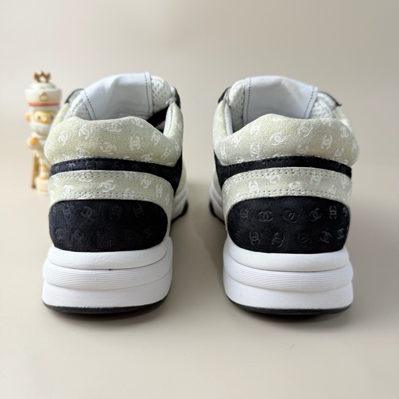 CHANEL/香奈兒 黑白雙C滿印熊貓休閒鞋 36碼-8