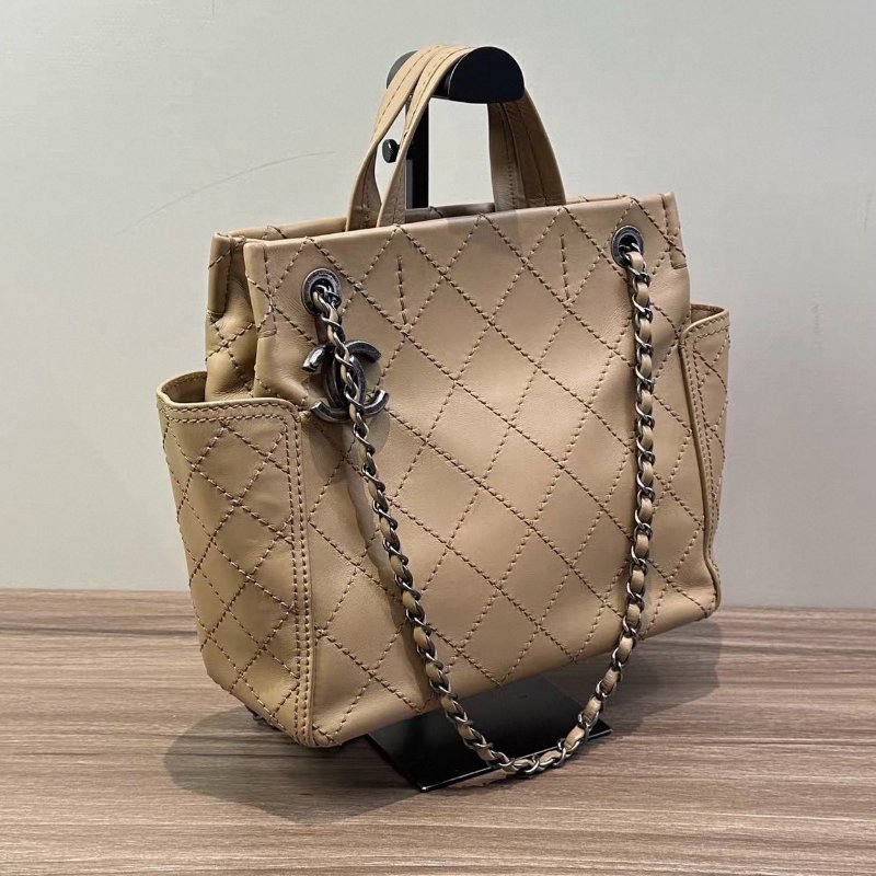 CHANEL 奶茶色牛皮托特包27*23*10 98新配件塵袋-4