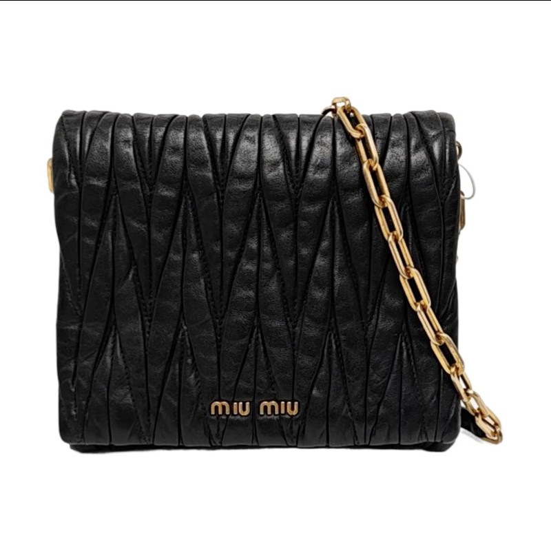Miu Miu 黑色牛皮绗縫單肩包金色五金可拆卸肩帶-0