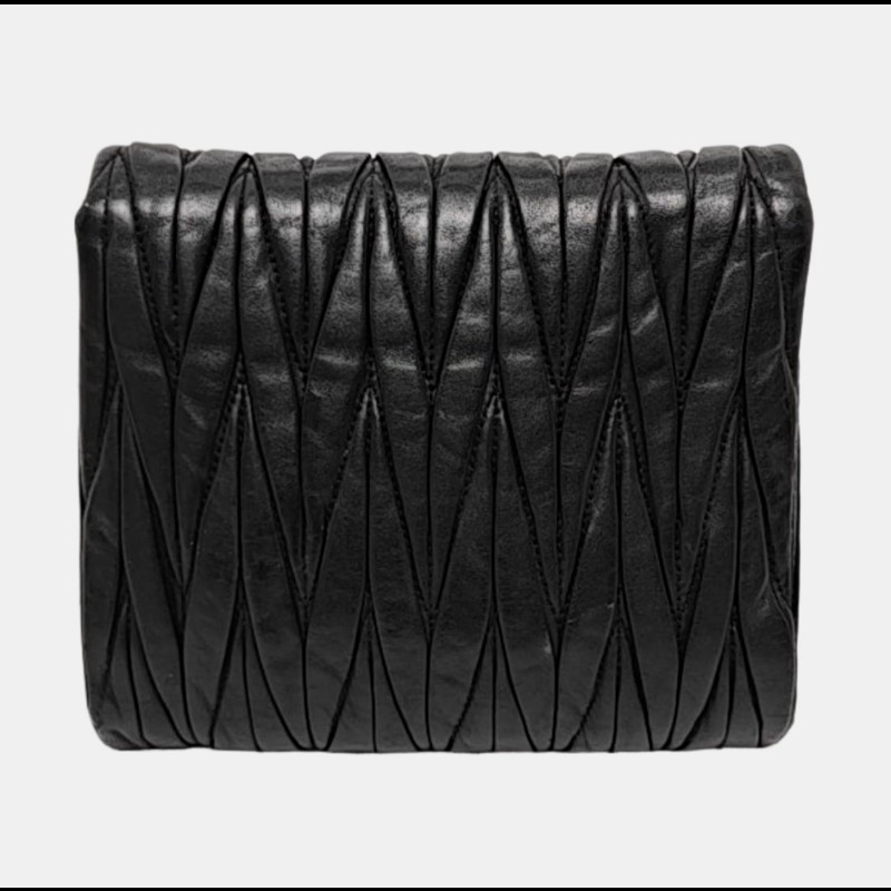 Miu Miu 黑色牛皮绗縫單肩包金色五金可拆卸肩帶-4