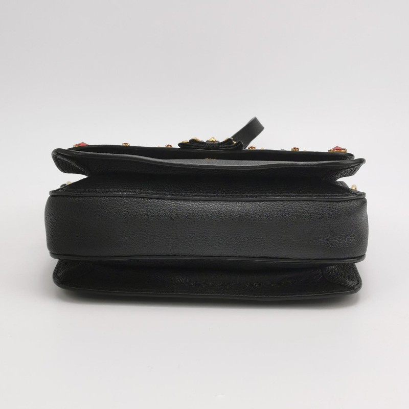 Miu Miu 羊皮翻蓋包斜背包-5