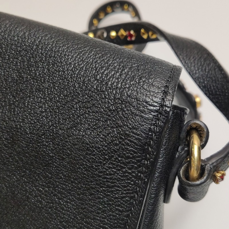 Miu Miu 羊皮翻蓋包斜背包-14