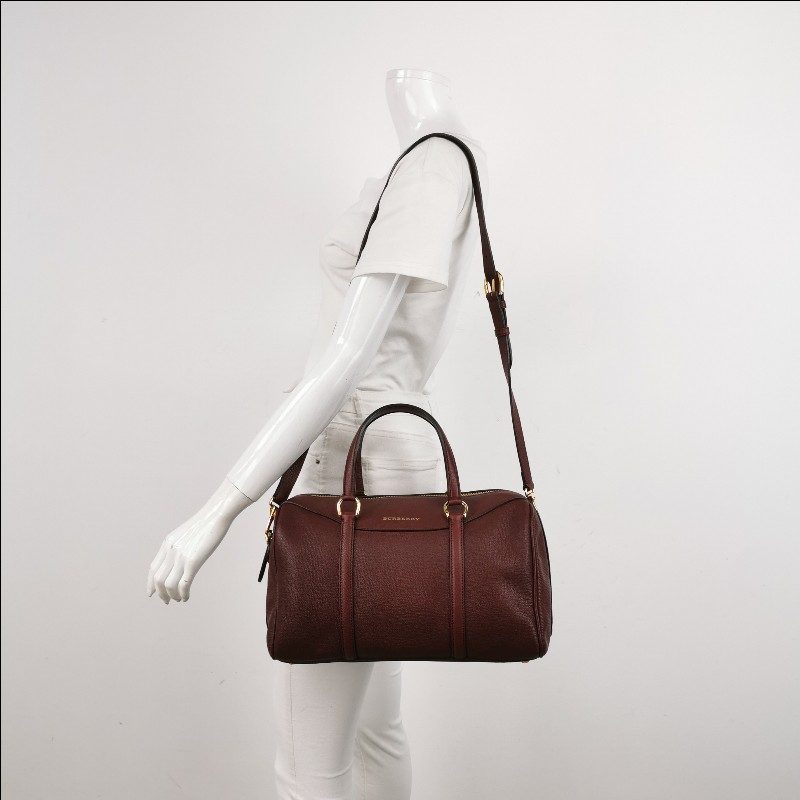 Burberry 牛皮純色字母logo拉鍊肩背包手提包-1