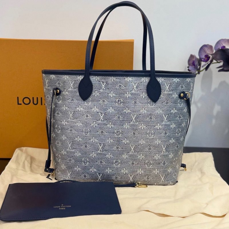 LV Neverfull中號炫光牛仔藍配色芯片款31*28*15 全新閒置配件塵袋-1