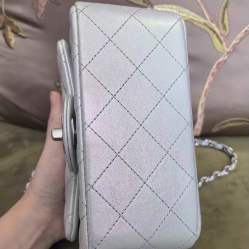 chanel/香奈兒 Classic Flap CF 牛皮方胖子 幻彩人魚姬拼銀白色 芯片款-1