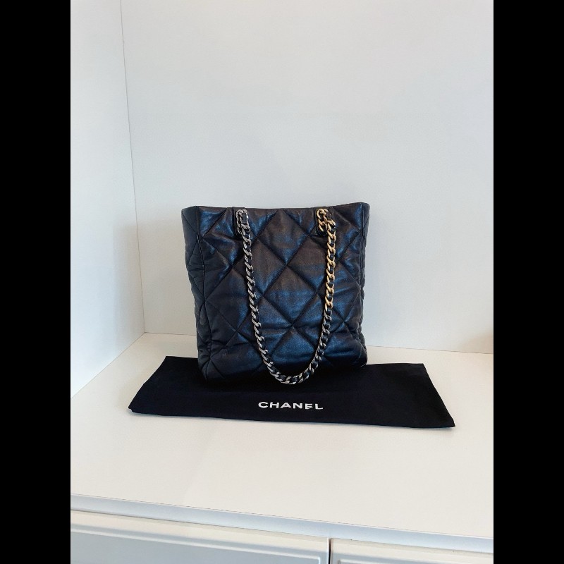 Chanel香奈兒 晶片款 19bag系列黑金大菱格shopping tote托特包-5