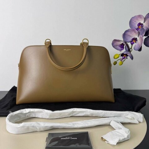 YSL SAC DE JOUR系列牛皮新款焦糖貝殼包中號36.5x22.5×12 全新閒置配件塵袋
