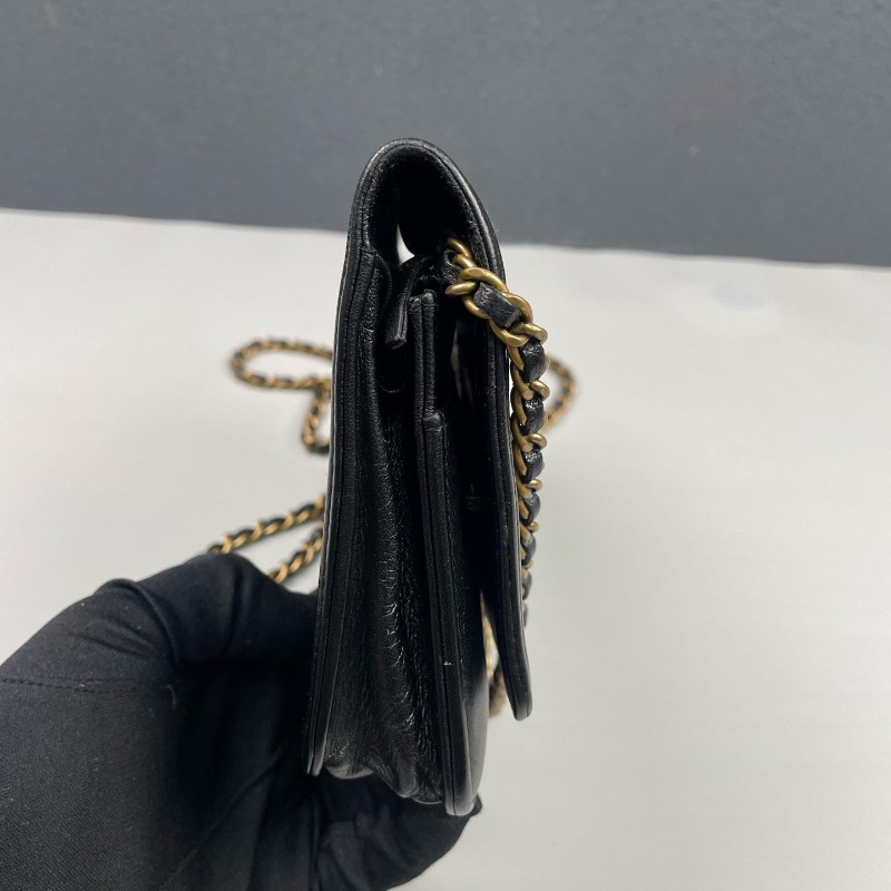 Chanel香奈兒 黑金菱格紋發財Woc鏈條包-12
