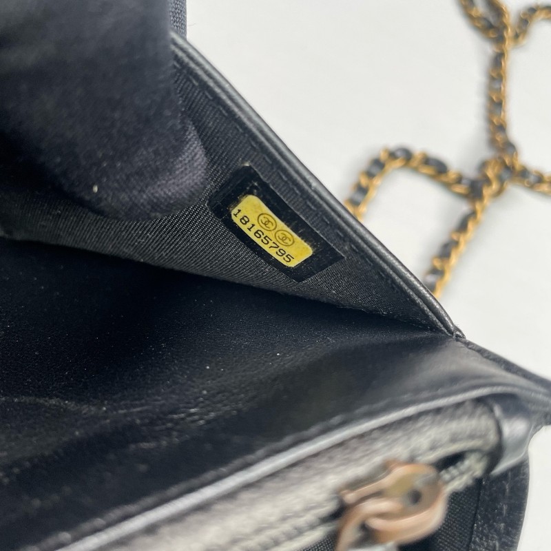 Chanel香奈兒 黑金菱格紋發財Woc鏈條包-22