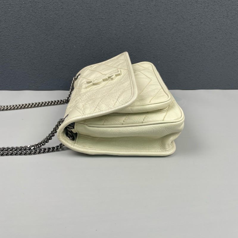 YSL 白色油蠟皮V紋小號Niki D扣 鏈條包-2