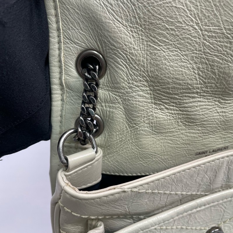 YSL 白色油蠟皮V紋小號Niki D扣 鏈條包-20