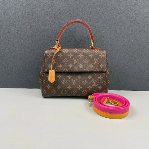 LV路易威登 老花克魯尼Cluny BB手提包肩背包