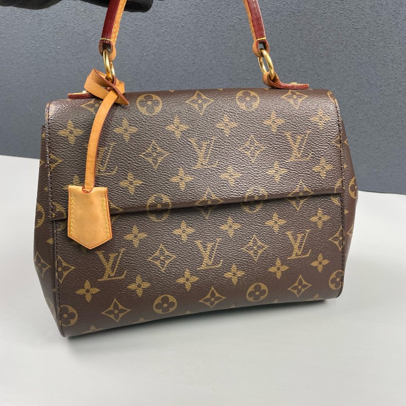 LV路易威登 老花克魯尼Cluny BB手提包肩背包-2
