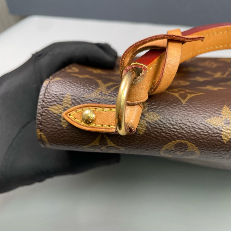 LV路易威登 老花克魯尼Cluny BB手提包肩背包-9