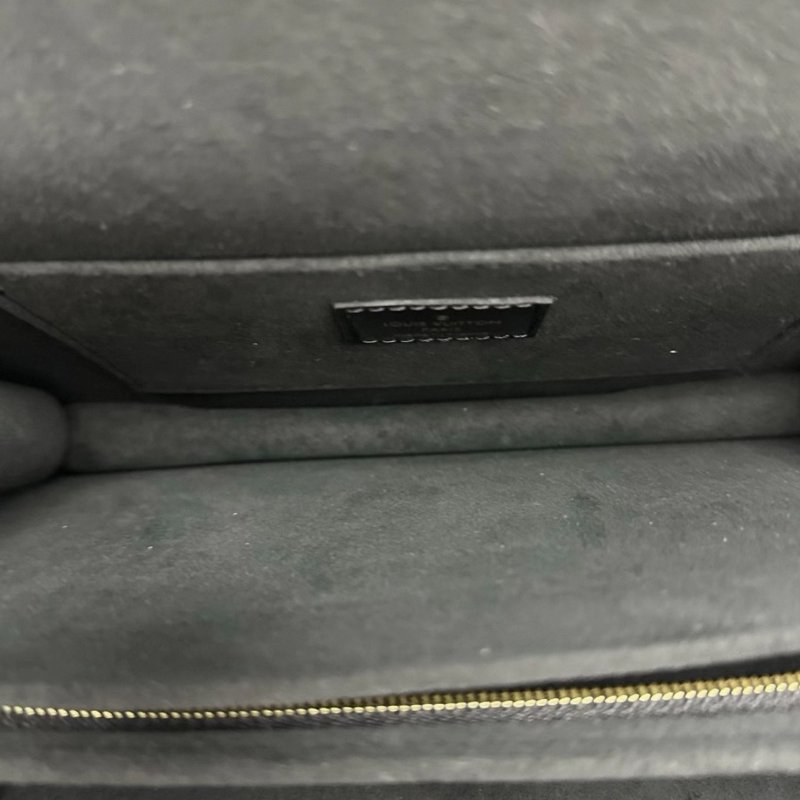 LV 黑色牛皮達芙妮中號肩背斜背包25*17*10.5 全新閒置配件塵袋-4