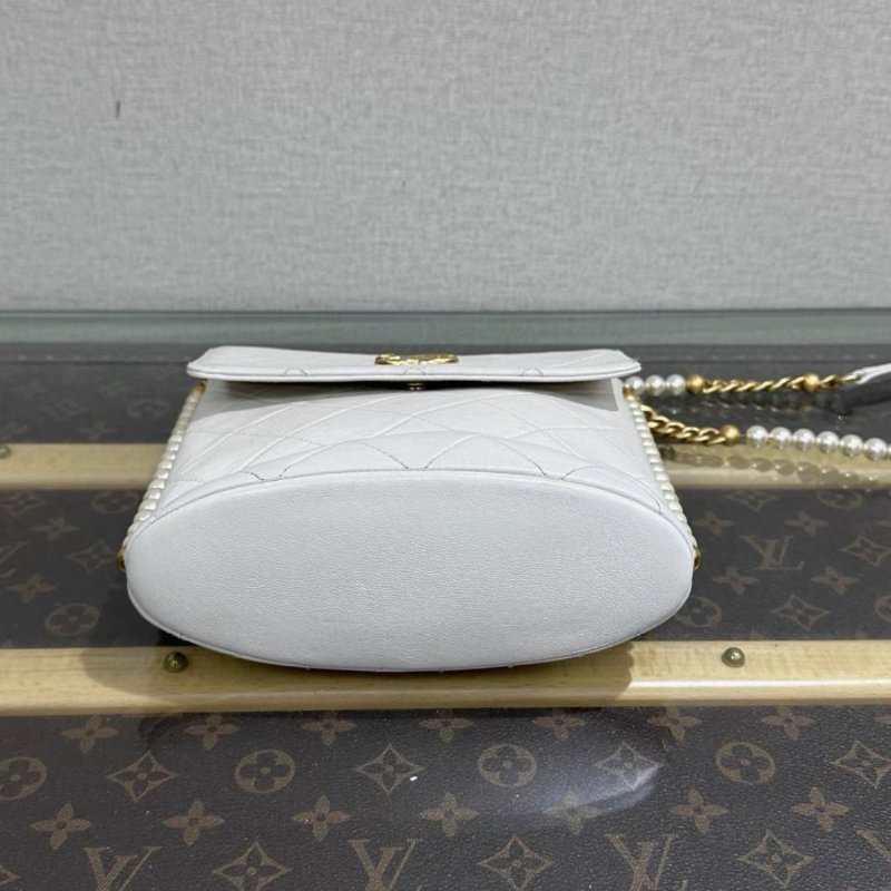 CHANEL白金珍珠鏈條肩背斜背包19*19*8 98新配件塵袋-5