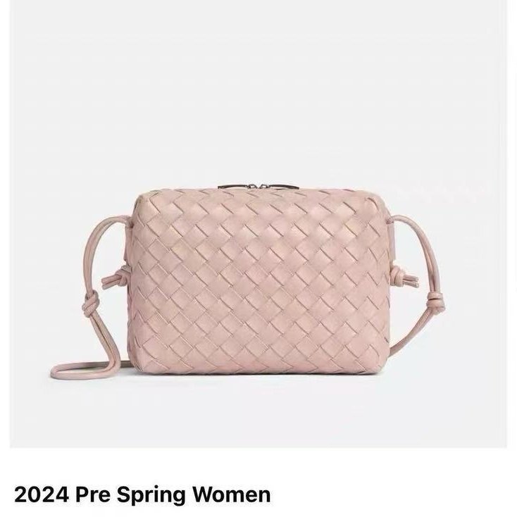 Bv粉色編織包 尺寸22公分 全新全配帶購證-0