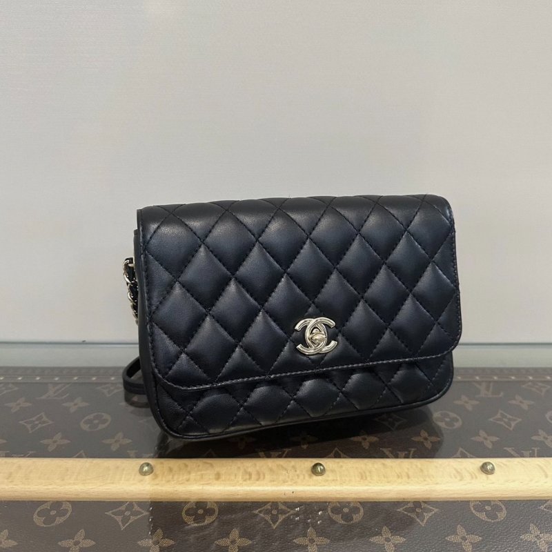 CHANEL黑金菱格紋羊皮雙子星子母鏈條包 19*13*3 98新配件保卡塵袋-1