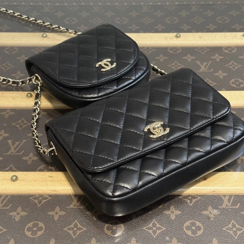 CHANEL黑金菱格紋羊皮雙子星子母鏈條包 19*13*3 98新配件保卡塵袋-3