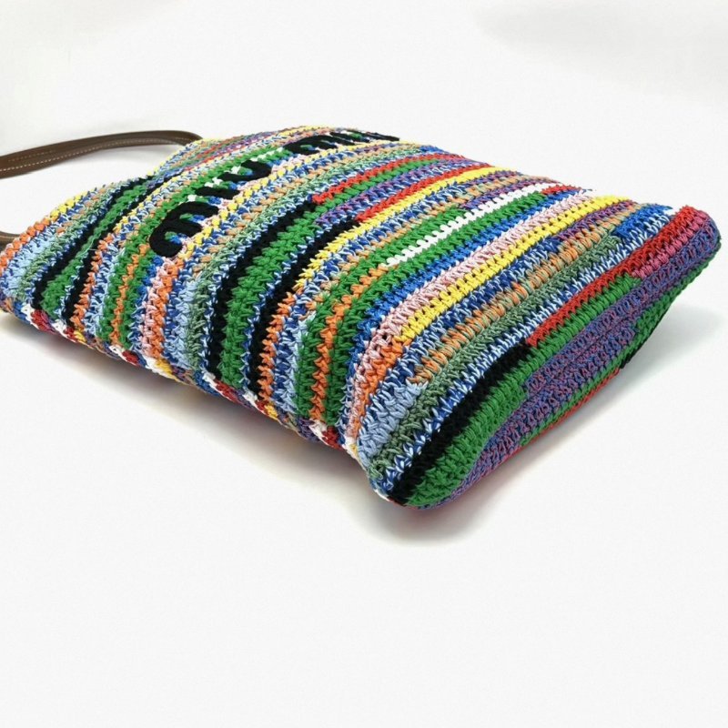 MIUMIU 彩虹編織托特肩背包33*41*2 99新配件塵袋-1