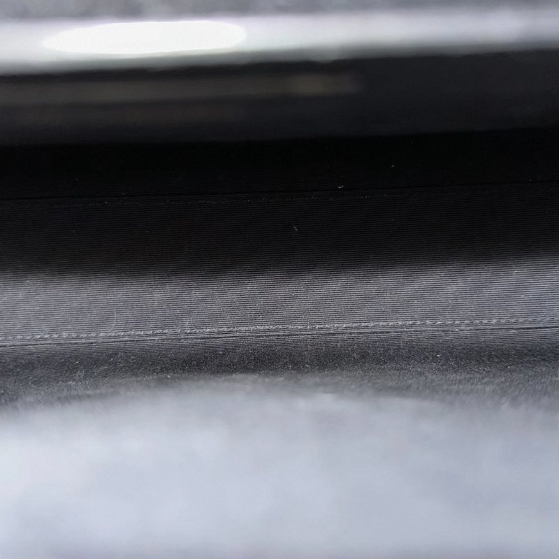 YSL 黑金鰐魚壓紋Manhattan曼哈頓中號 29*21.5*6 98新配件塵袋-4