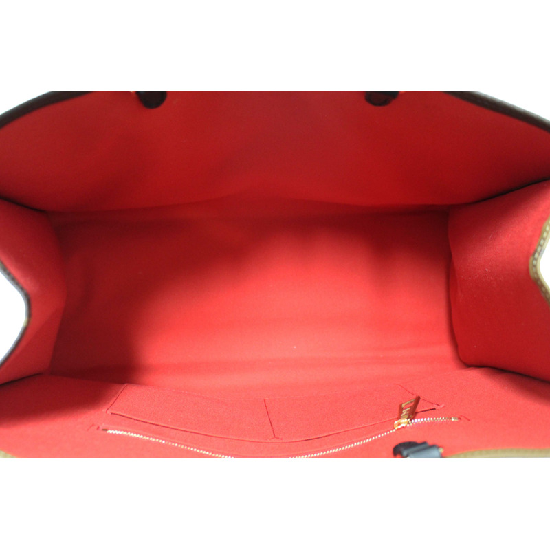 Louis Vuitton Monogram Giant OnTheGo GM Tote Bag-16