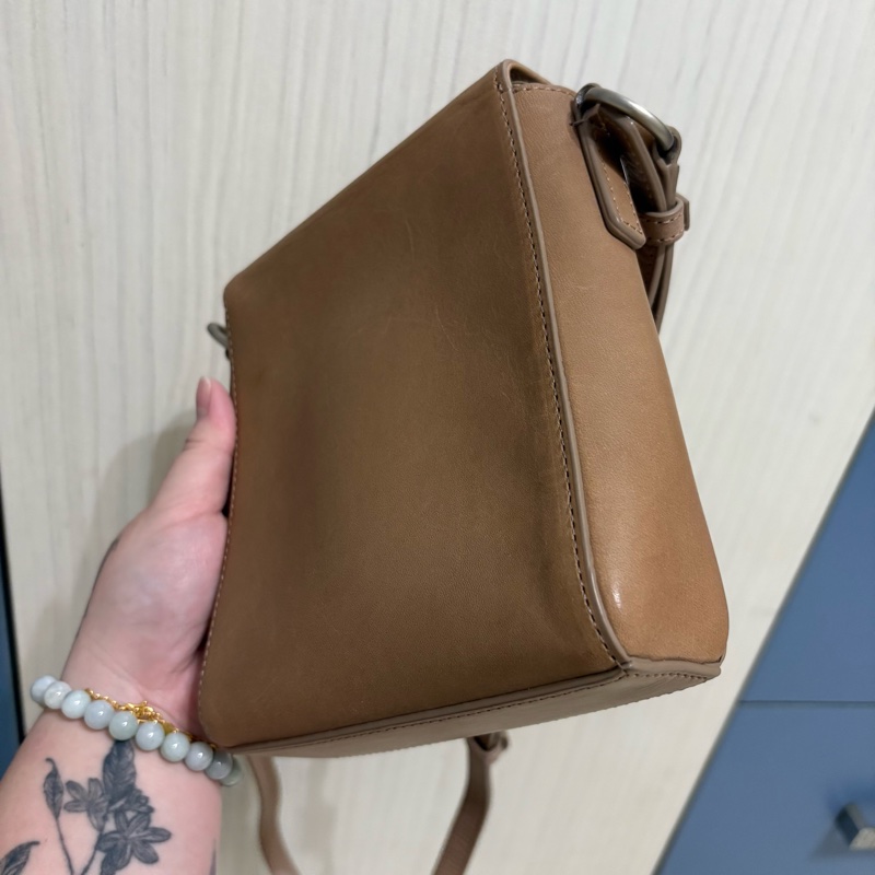 agnès b. 小b 棕色真皮 牛皮小方包 吐司包 肩背包 斜背包-5